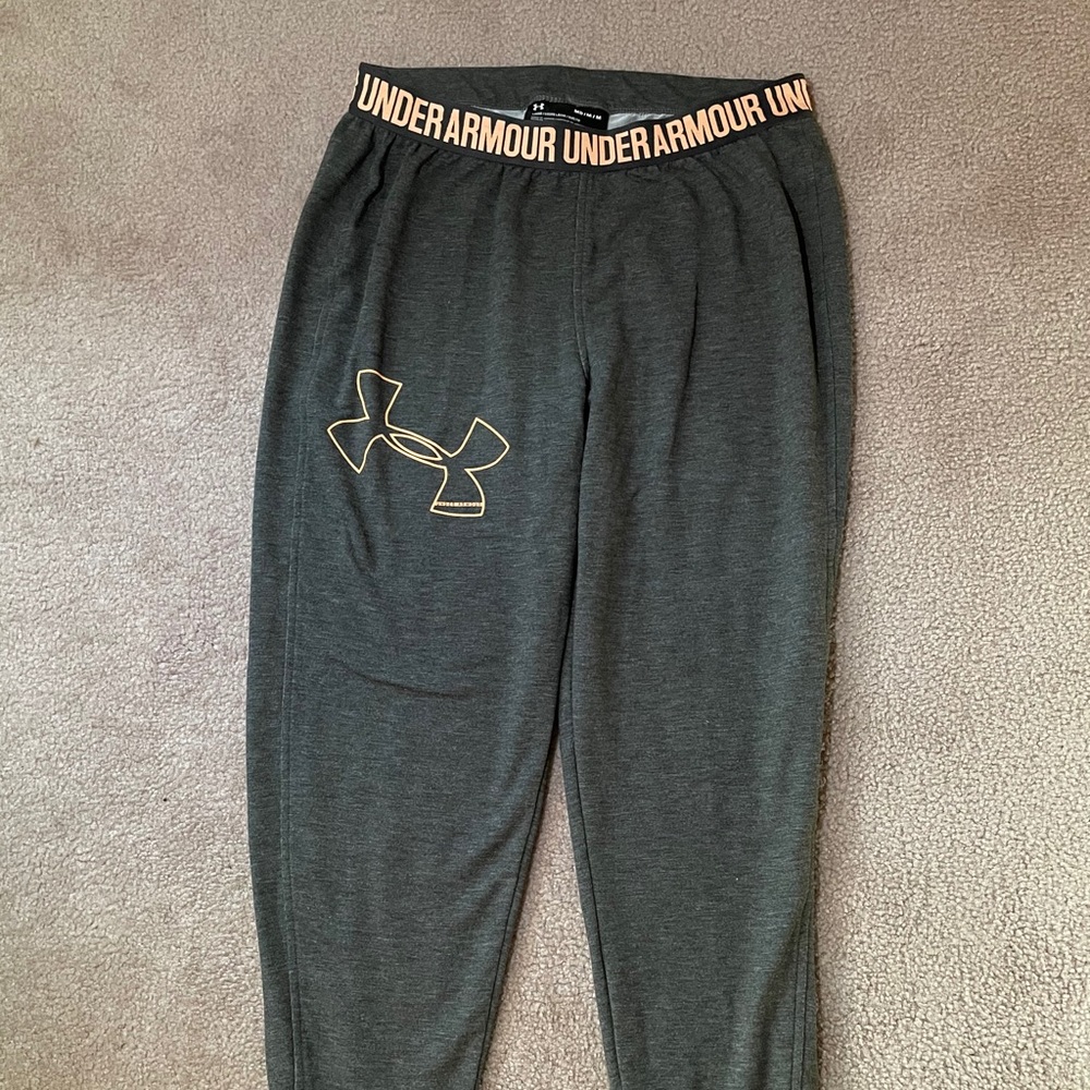 Women’s UA Ankle Crop Joggers